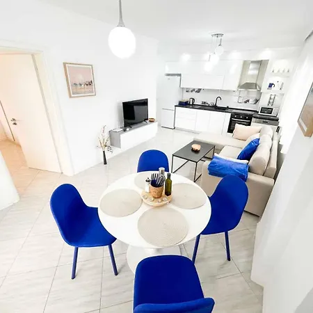 By As Apartment